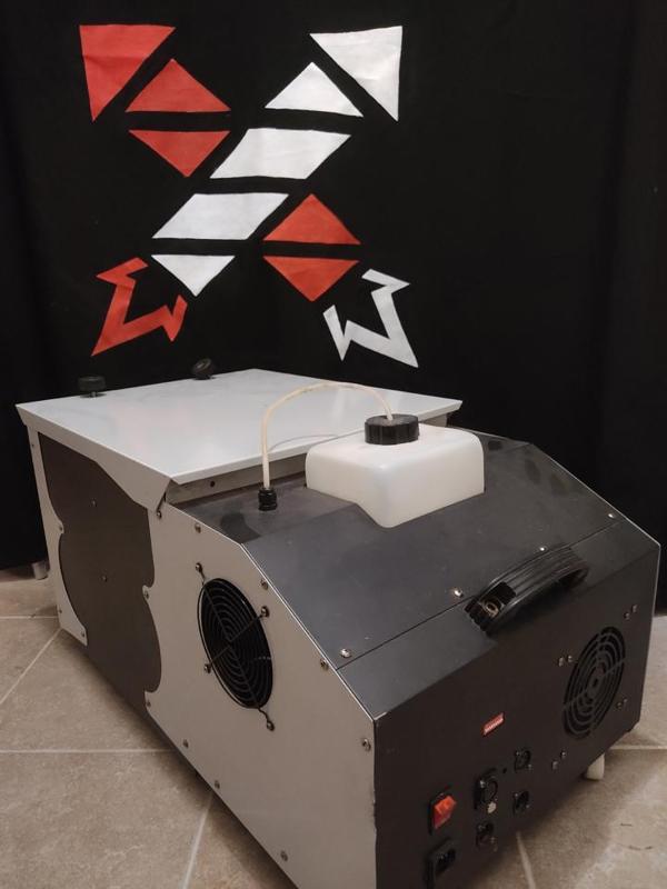 Генератор тяжелого дыма (low fog machine)