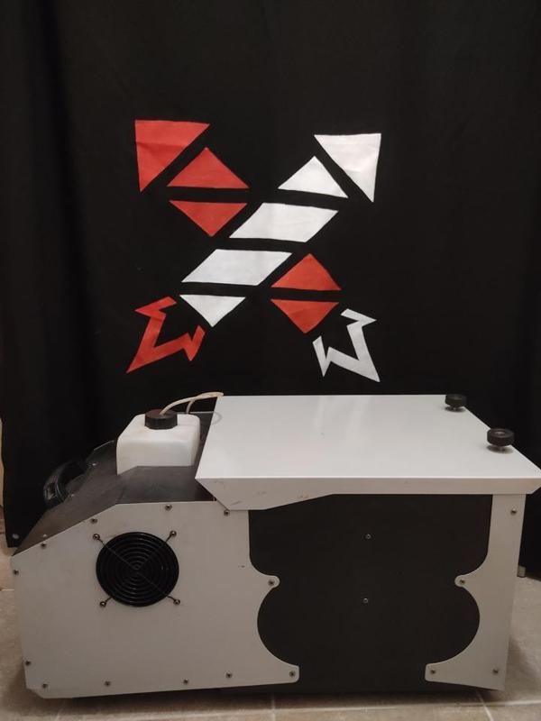 Генератор тяжелого дыма (low fog machine)