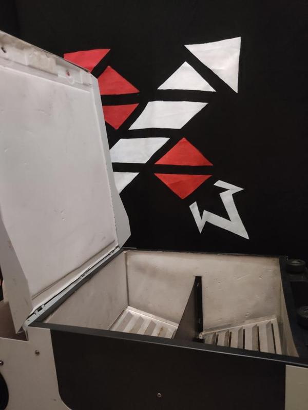 Генератор тяжелого дыма (low fog machine)