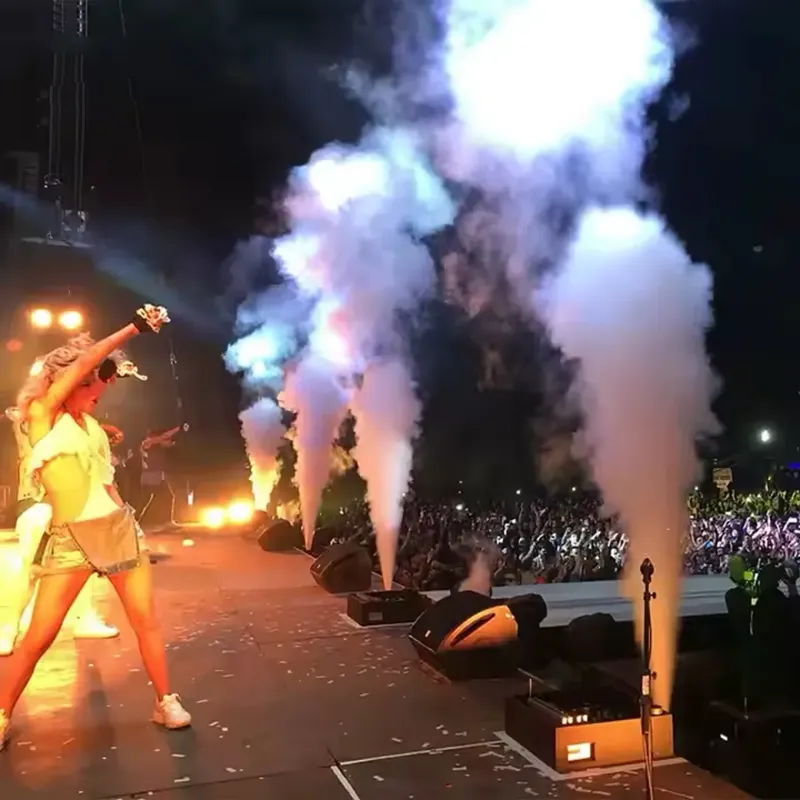 Генератор дыма с подсветкой Fogger